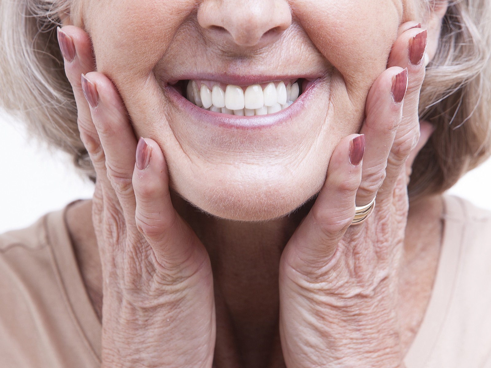 Do Permanent Dentures Need To Be Replaced?