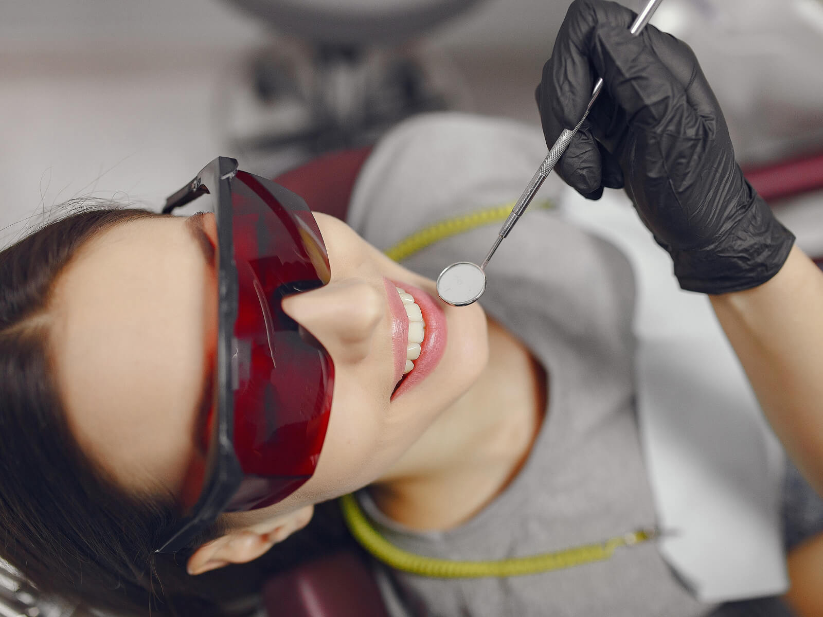 Gum Contouring: The Cosmetic Service For A Balanced Smile