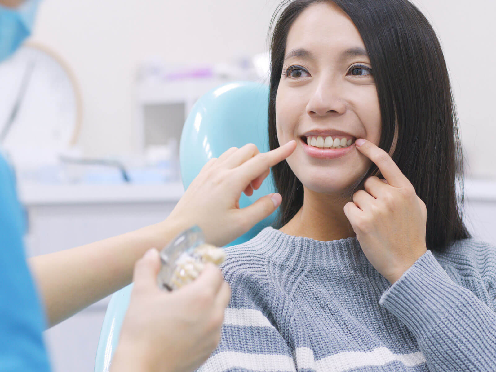 What Is a Dental Crown? Types and Procedure