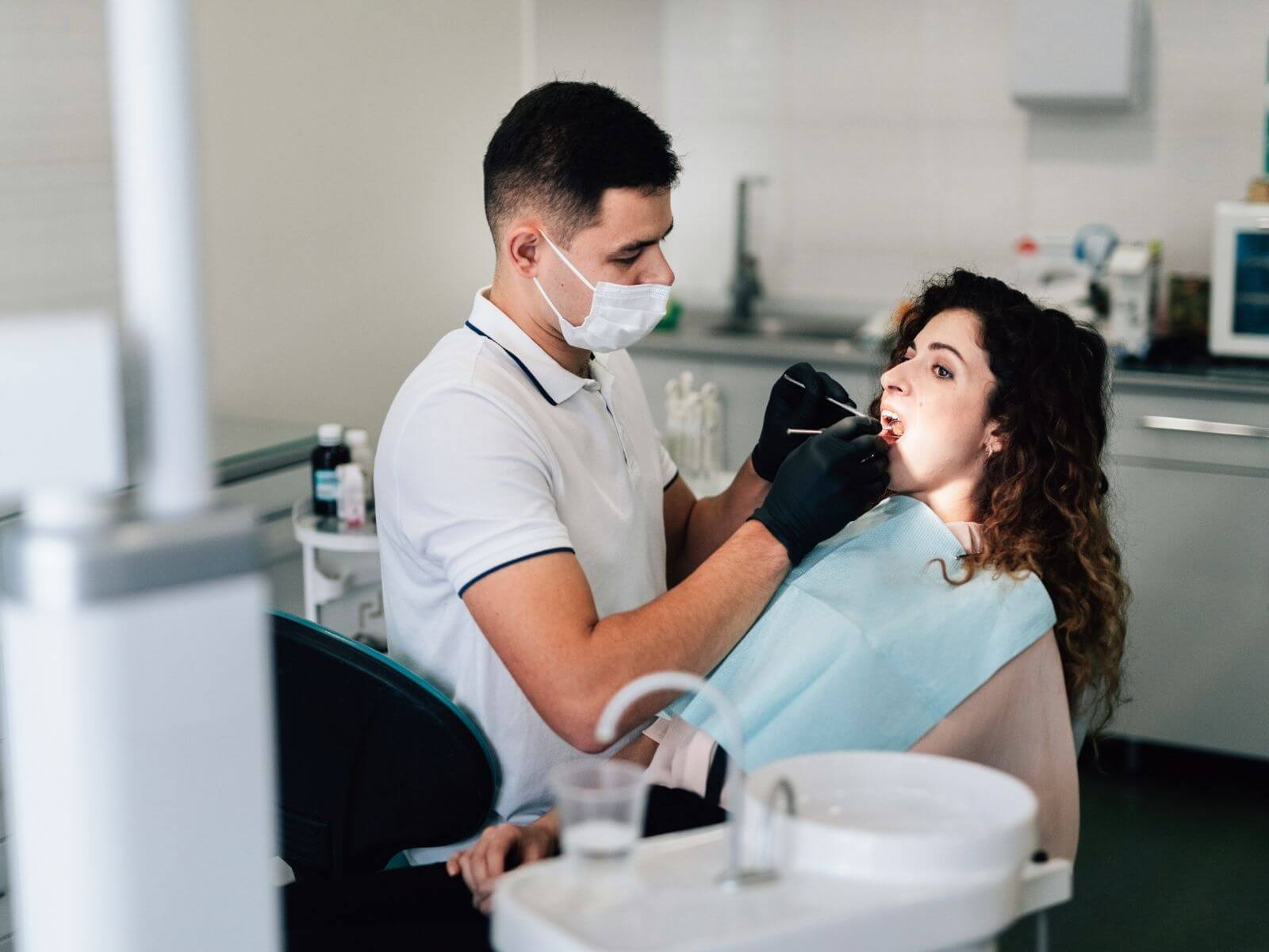 How to Choose an Orthodontist: 7 Things to Look For
